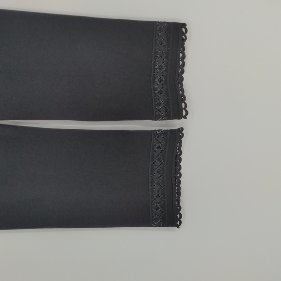 Lysse Raya Womens Lace Trim High Rise Cropped Pants Size Extra Small Black - Picture 10 of 12
